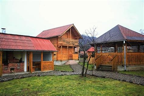 PENSIUNEA DUMBRAVA MINUNATA (Vadu Izei, Maramures County) - Inn Reviews ...