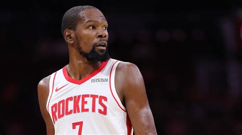 On OKC's ring night, Kevin Durant a supportive observer