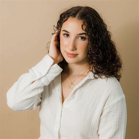 "With Hardship Comes Ease" | Crescent Necklace – Name Strings