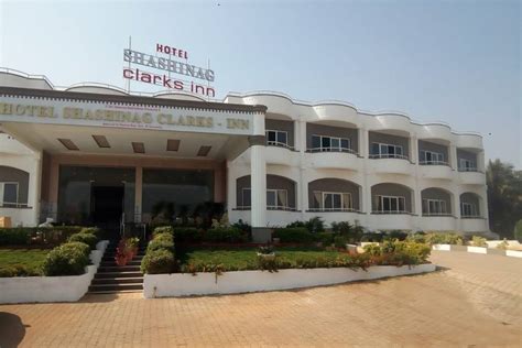 Shashinag Clarks Inn , Bijapur - Venue - Bijapur City - Weddingwire.in