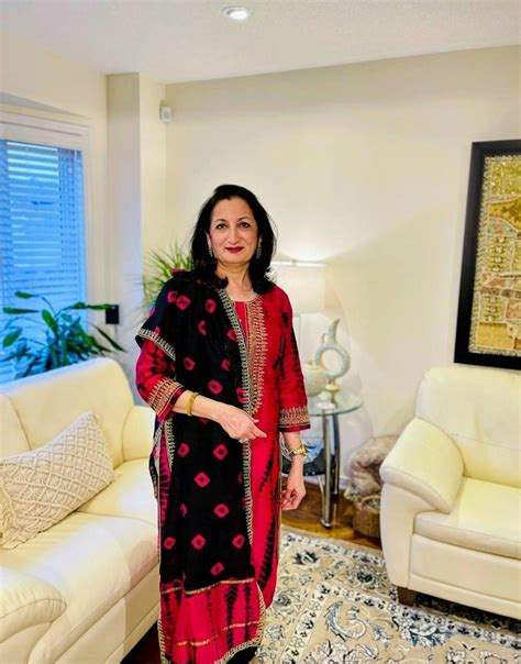 11 Famous Assam Traditional Dress | TIC Blog – The Indian Couture