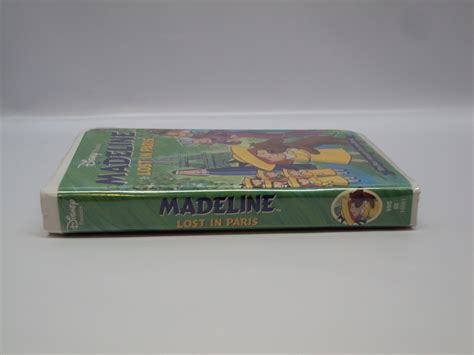 Madeline: Lost in Paris (VHS, 1999) Disney | eBay