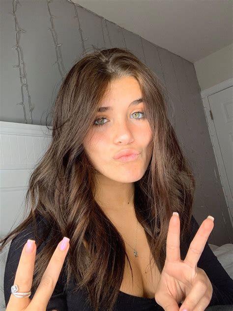 [200+] Papéis de Parede de Tiktok | Wallpapers.com