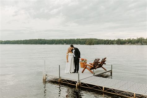 Outdoor Lakeside Wedding at Chippewa Retreat Wisconsin
