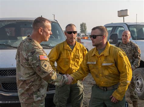 Oregon Guard Supports Wildland Firefighting Across State > National ...