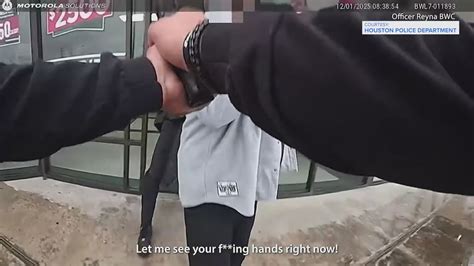 Body camera: Houston officer shoots armed suspect holding employee ...