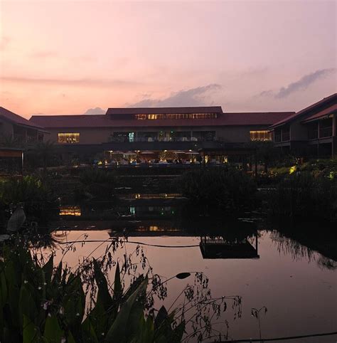 HILTON HYDERABAD GENOME VALLEY RESORT & SPA (Shamirpet) - Hotel Reviews ...