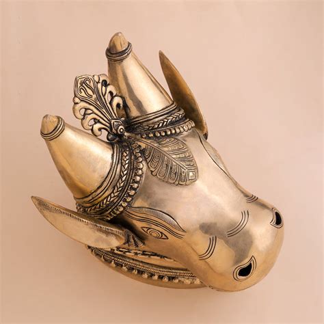 Brass Wall Decor Nandi Head – Symbol of Devotion and Power | Gayatri H ...