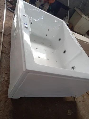 Jacuzzi Bathtub - Jacuzzi Whirlpool Bathtub Trader - Retailer from ...