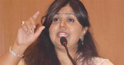 Maharashtra: Pankaja Munde offers to resign after BJP's poor results in ...