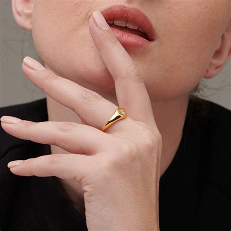 Buy Flower Magic Ring | Gold Plating – PALMONAS