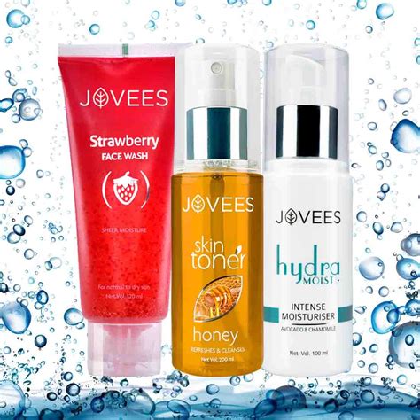 Jovees Dry Skin Routine (Set of 3) Strawberry Face Wash & Honey Skin ...