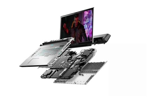 Image result for Alienware M17 R4 vs Area 51