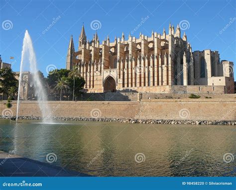 La Seu Cathedral in Palma De Mallorca Stock Photo - Image of building ...