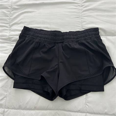 Lululemon Women's Black Shorts | Depop
