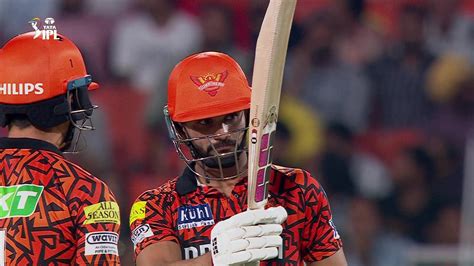 Expert's Perfect Prediction