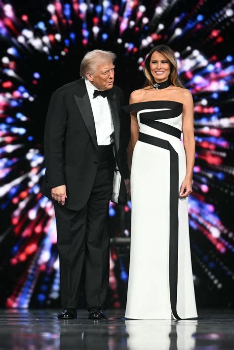 'Best Dressed First Lady': Melania Trump Stuns in a 'Gorgeous' Dress at ...