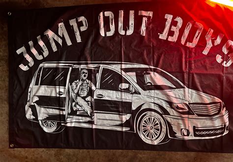 Jump Out Boys Back Seat Rider Flag – After Action D'Brief