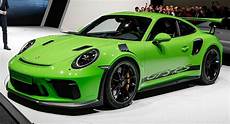 Porsche 911 Gtr3 Rs by New Porsche 911 Gt3 Rs Proves Less Is More Money Carscoops Porsche 911 Gtr3 Rs