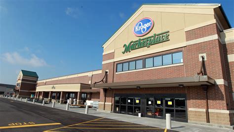 Plan to sell stores after Kroger Albertsons merger draws fire in trial