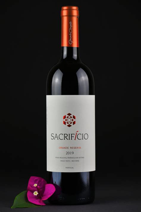 SACRIFÍCIO TINTO GRANDE RESERVA 2019 – Serra Wines