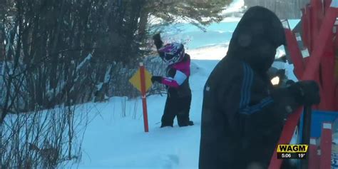 Madawaska Snowmobile Club Marks Trails for the Season