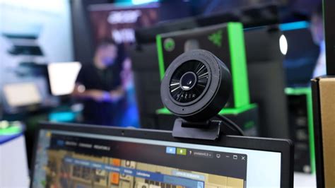 Image result for Using Maxspec Razer