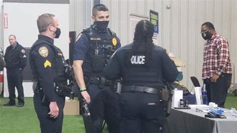 Huge recruitment fair as law enforcement agencies struggle to fill jobs ...