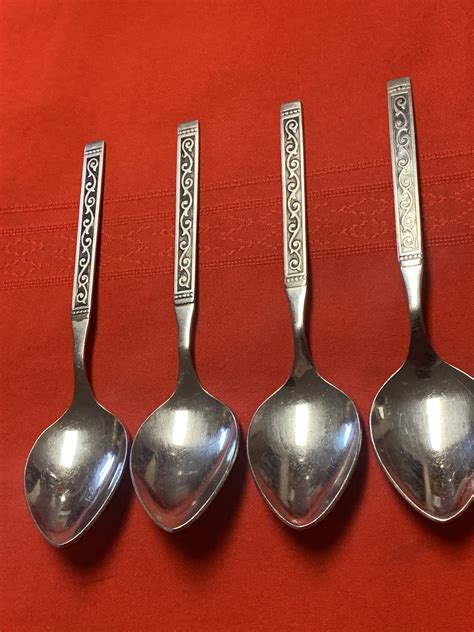 Set of 4 Oneida 1881 Rogers Spanish Court Stainless Steel Oval Soup ...