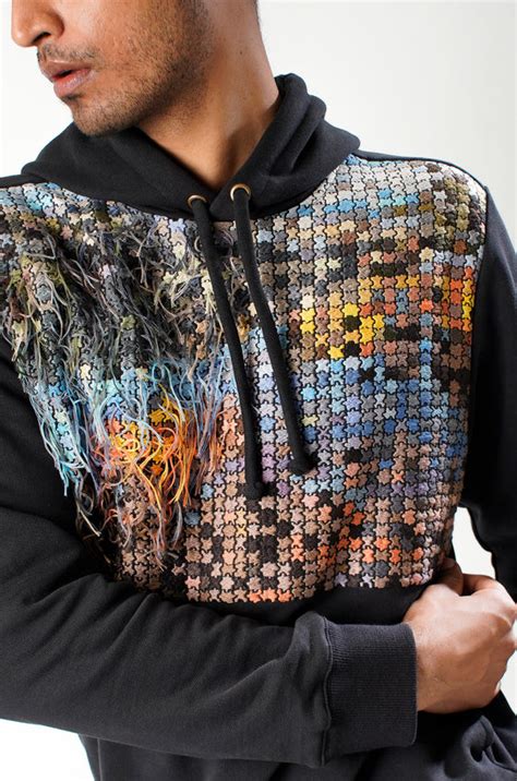 Handcrafted 'Pixel' Hoodie – HUEMN