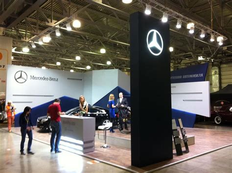 Brand Gem: Customer Reviews, Stands and Services