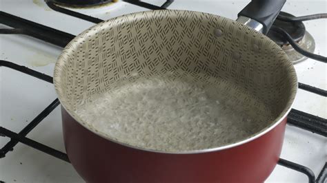 4 Ways to Clean a Mouth Guard - wikiHow