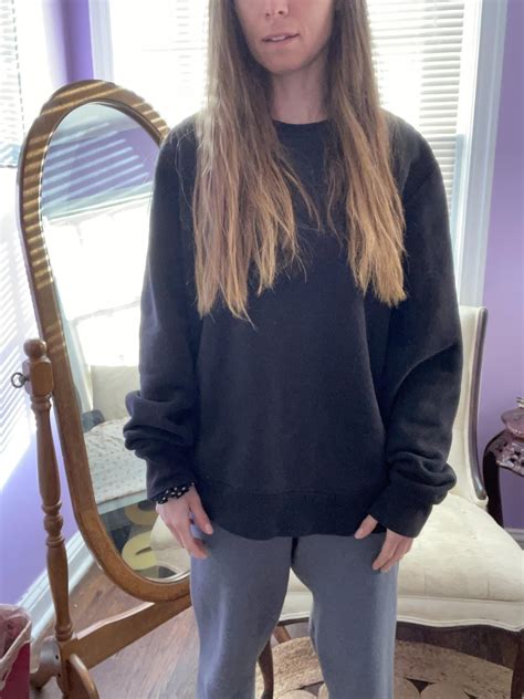 No one reads captions : r/SwipeToStrip