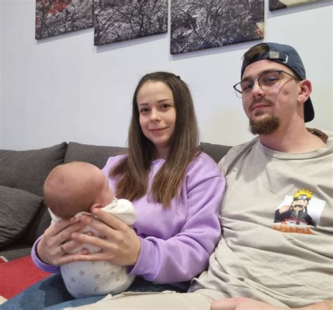 Jarny. Tout le monde lui dit d’attendre avant d’aller à l’hôpital… elle accouche sur le canapé