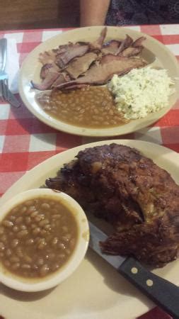 GUMLOG BARBECUE, Lavonia - Restaurant Reviews, Phone Number & Photos ...