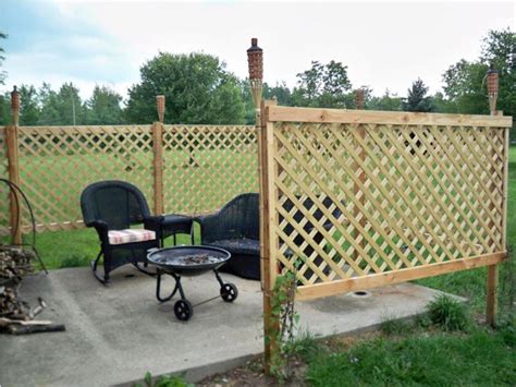 Diy Privacy Fencing: A Comprehensive Guide For Beginners - What Happen ...