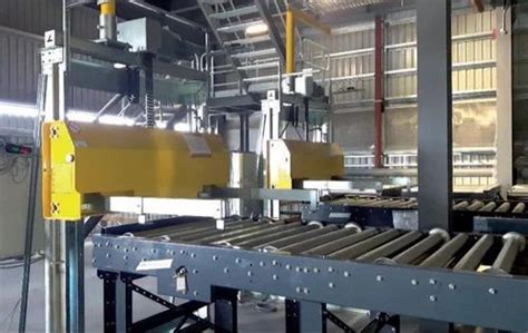 Winkel Equipment - WINKEL Pallet Lifter with Belt - Winkel Lifter WPH4 ...