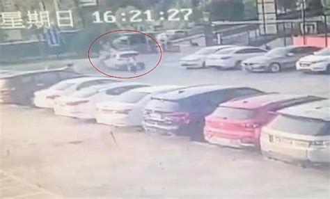长沙一共享汽车失控撞电动车致1死3伤，谁造成了这样的悲剧？