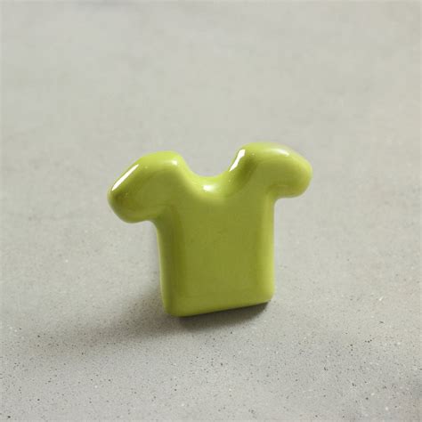 Shop Online T-shirt Ceramic Knob for Kids' Room Decor – Pinch of Pretty