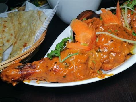 Live band with rock music! - Reviews, Photos - Rockafellers Genting ...