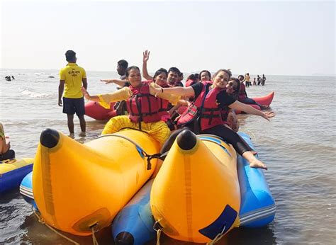 Banana Ride in Kihim Beach - Book Now @ Rs.200 (32% off)