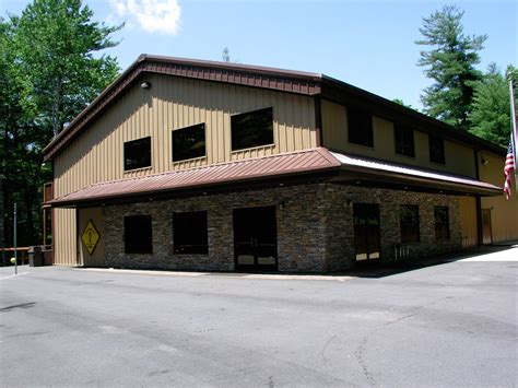 Gym Building 的图像结果