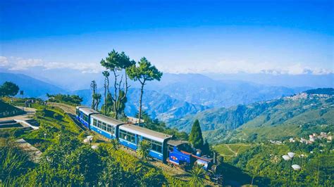 Darjeeling West Bengal- Places to Visit & Activities to Do