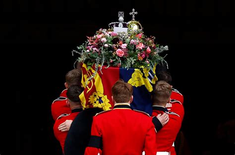 Who were the Queen's pallbearers? What we know about the soldiers who ...