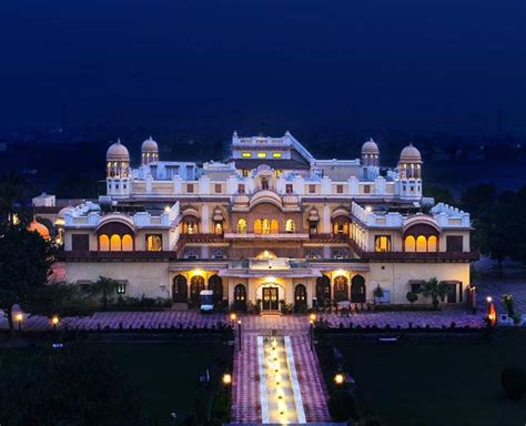 5 Luxury Resorts Near Delhi For a Quick Weekend Break - Cosmopolitan India