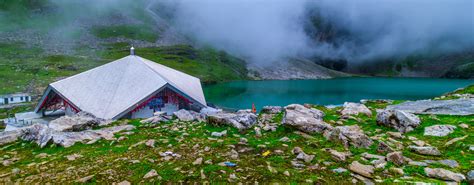 Hemkund Sahib Valley of Flowers Uttarakhand Trek Package 2021