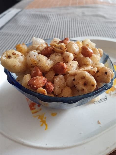 Sabudana Mixture/Snacks/Namkeen - Fasting Delight (400g) : Amazon.in ...