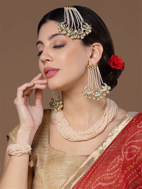 Women's Multi Color Alloy Pearls, Natural Stones Hand Jewellery – Trendia