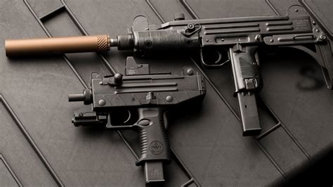 Micro Uzi Submachine Gun