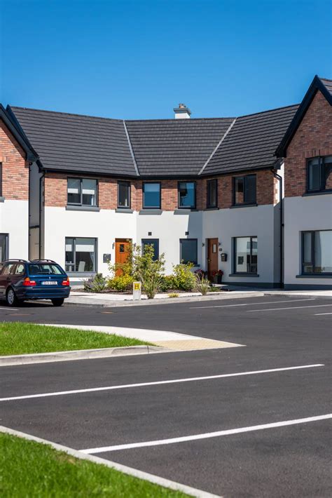 Tooreen Court, Ennis